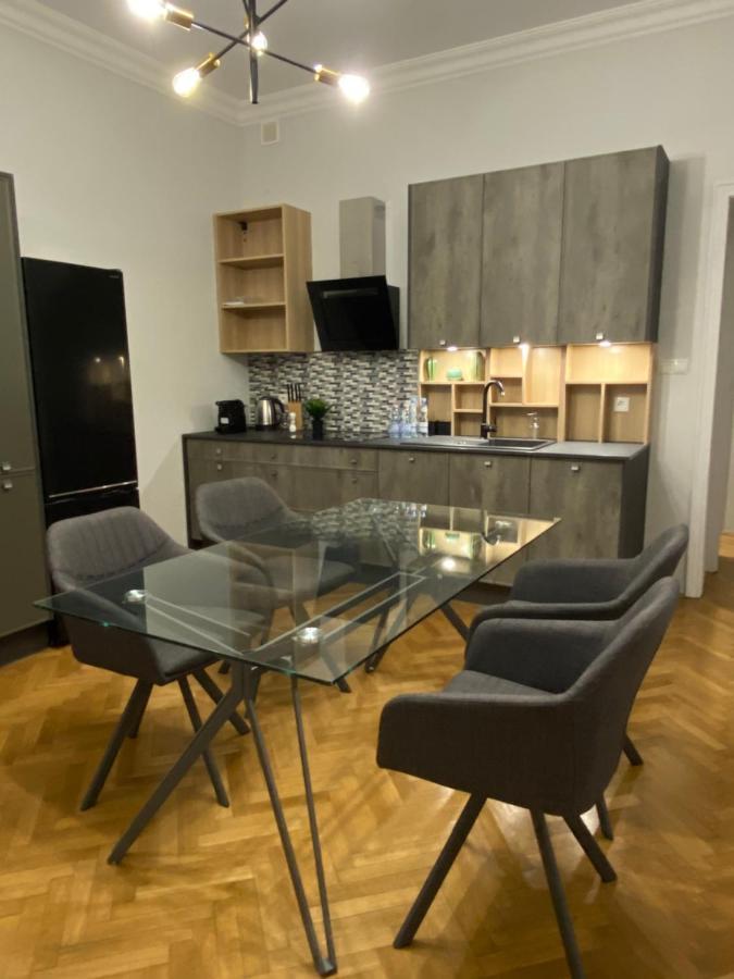 Dunin Majestic Residence 4 Краков Экстерьер фото