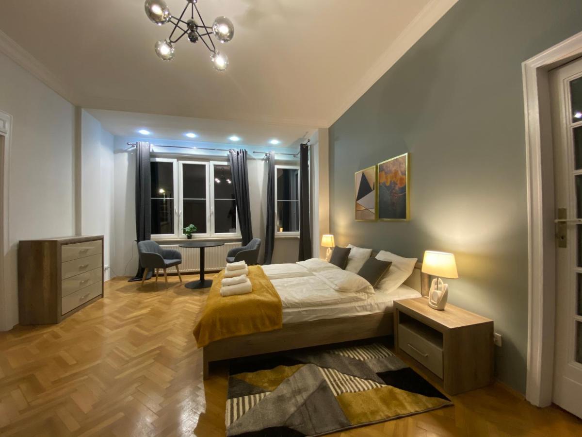 Dunin Majestic Residence 4 Краков Экстерьер фото